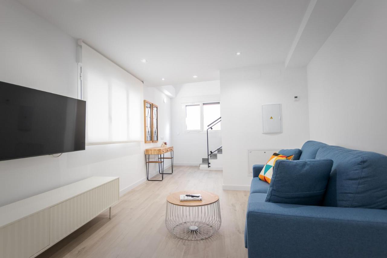 Apartamentos Soria Suites Bagian luar foto