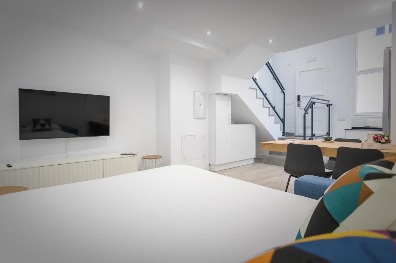 Apartamentos Soria Suites Bagian luar foto