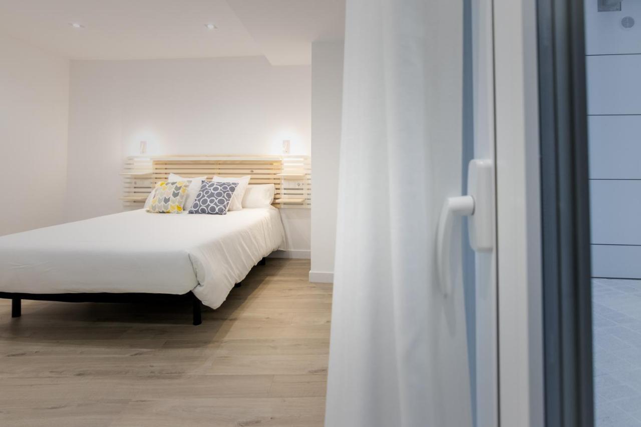 Apartamentos Soria Suites Bagian luar foto